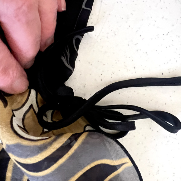 HALE BOB Silk Blouse Sheer Black Abstract Foral Long Sleeve V Neck Jeweled Small - Picture 6 of 9